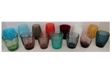 Alquiler Vaso de colores para eventos.